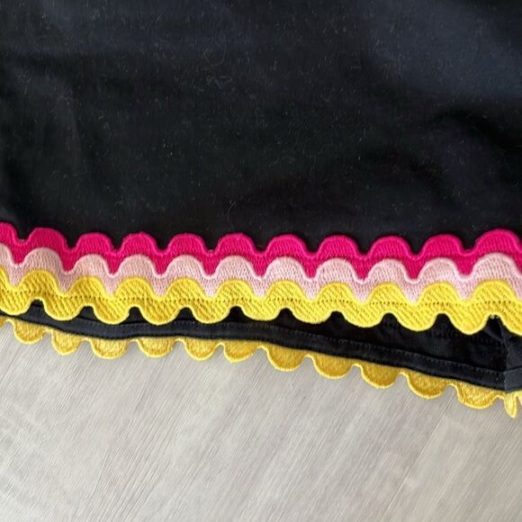 crown & ivy Shelby Black with Tri Color Trim Shorts crown signet SZ 10 - Picture 2 of 7